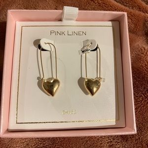 Heart gold earrings (costume)